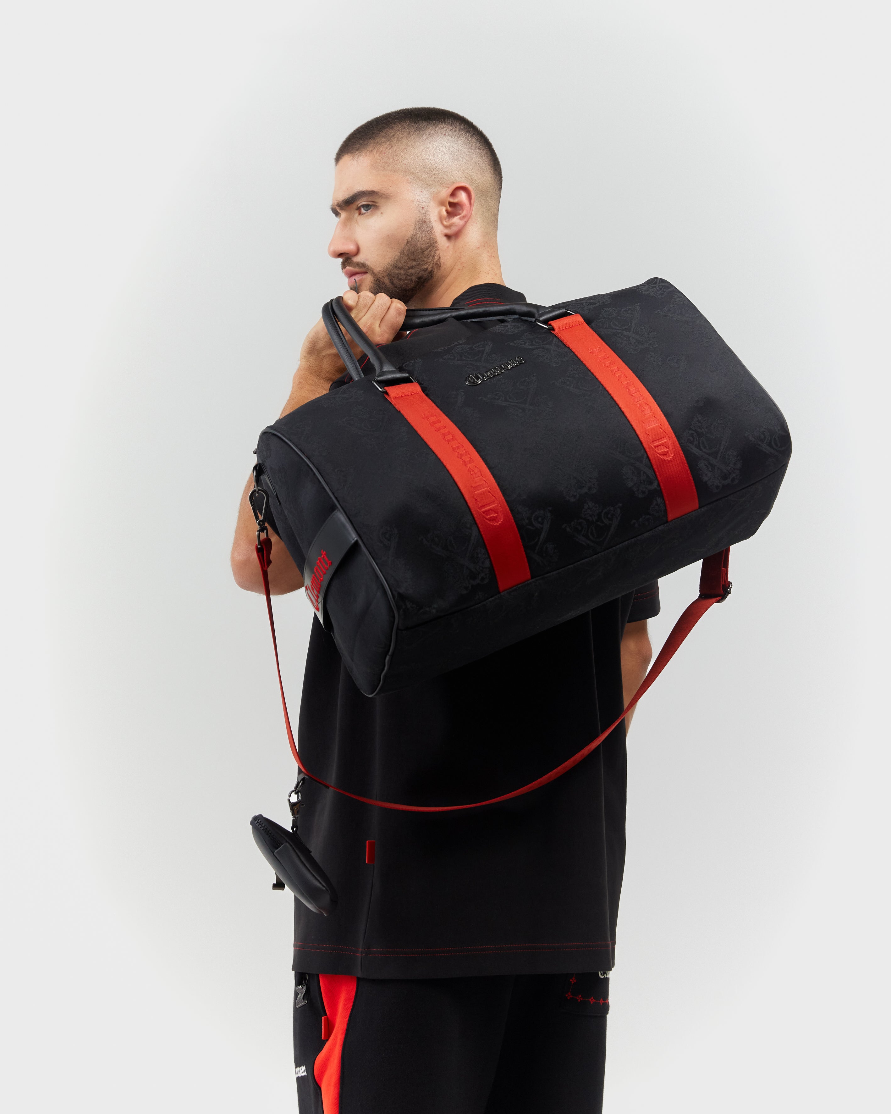 DUFFLE BAG LUCENTE JAQUART NEGRO CLEMONT