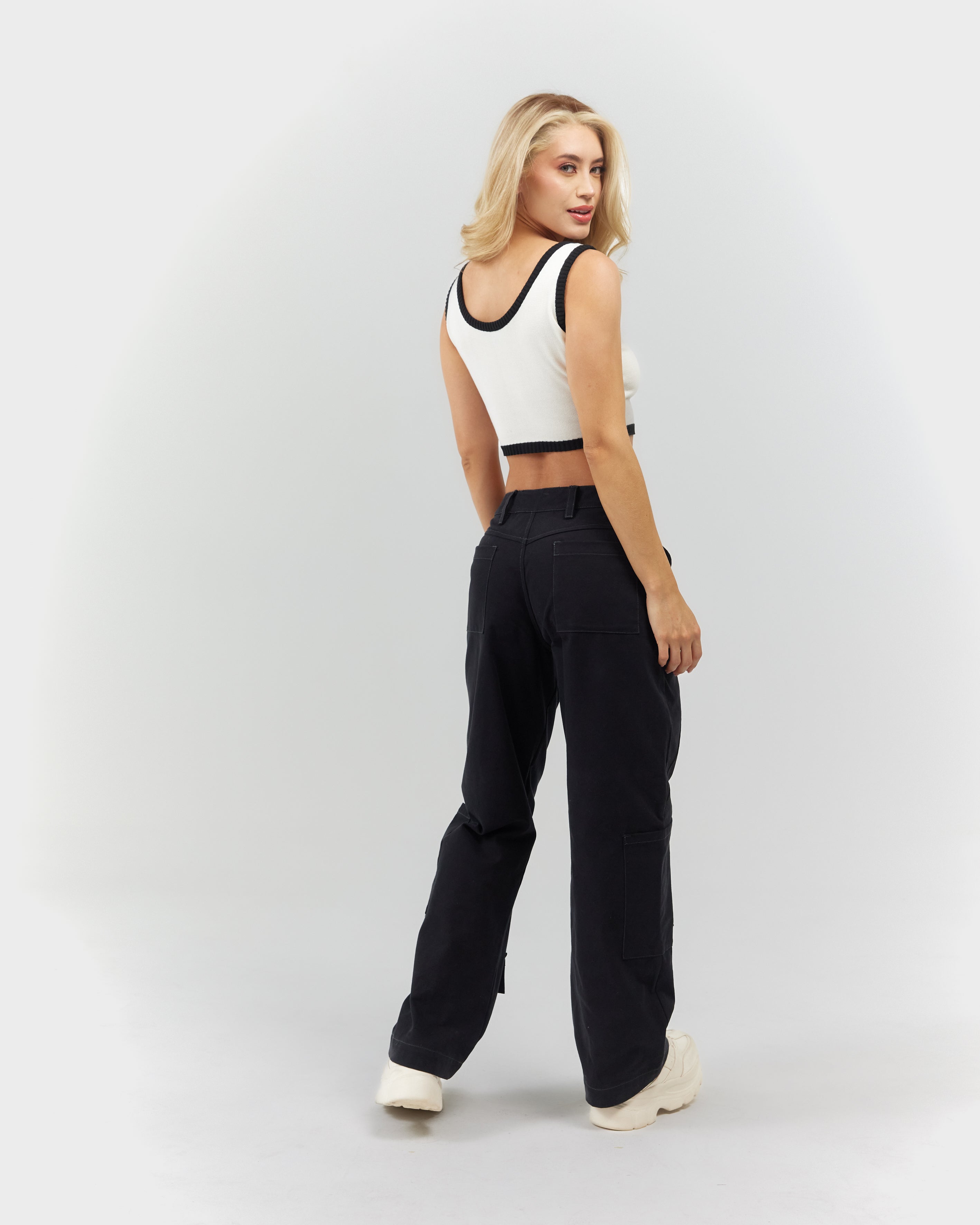 CROP TOP MUJER ELEGANZA CREMA/NEGRO CLEMONT