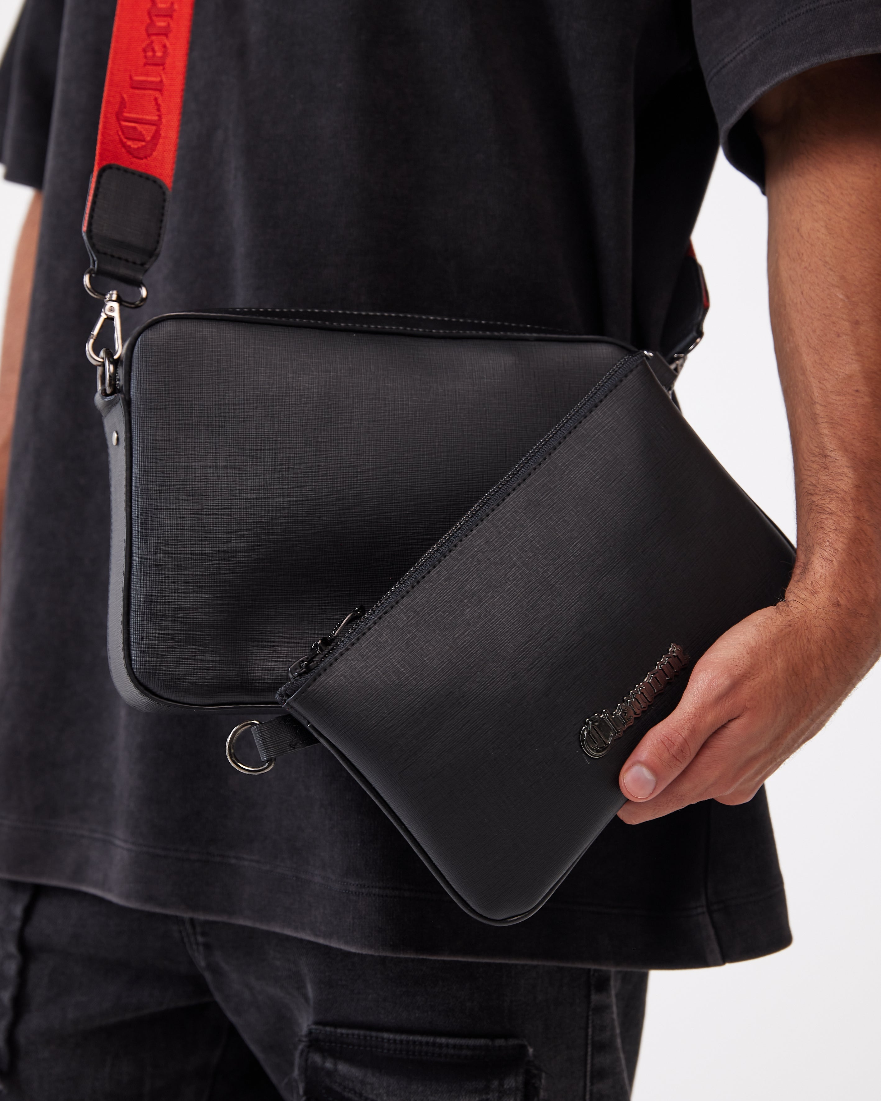 MESSENGER BAGS OBLIO NEGRO CLEMONT