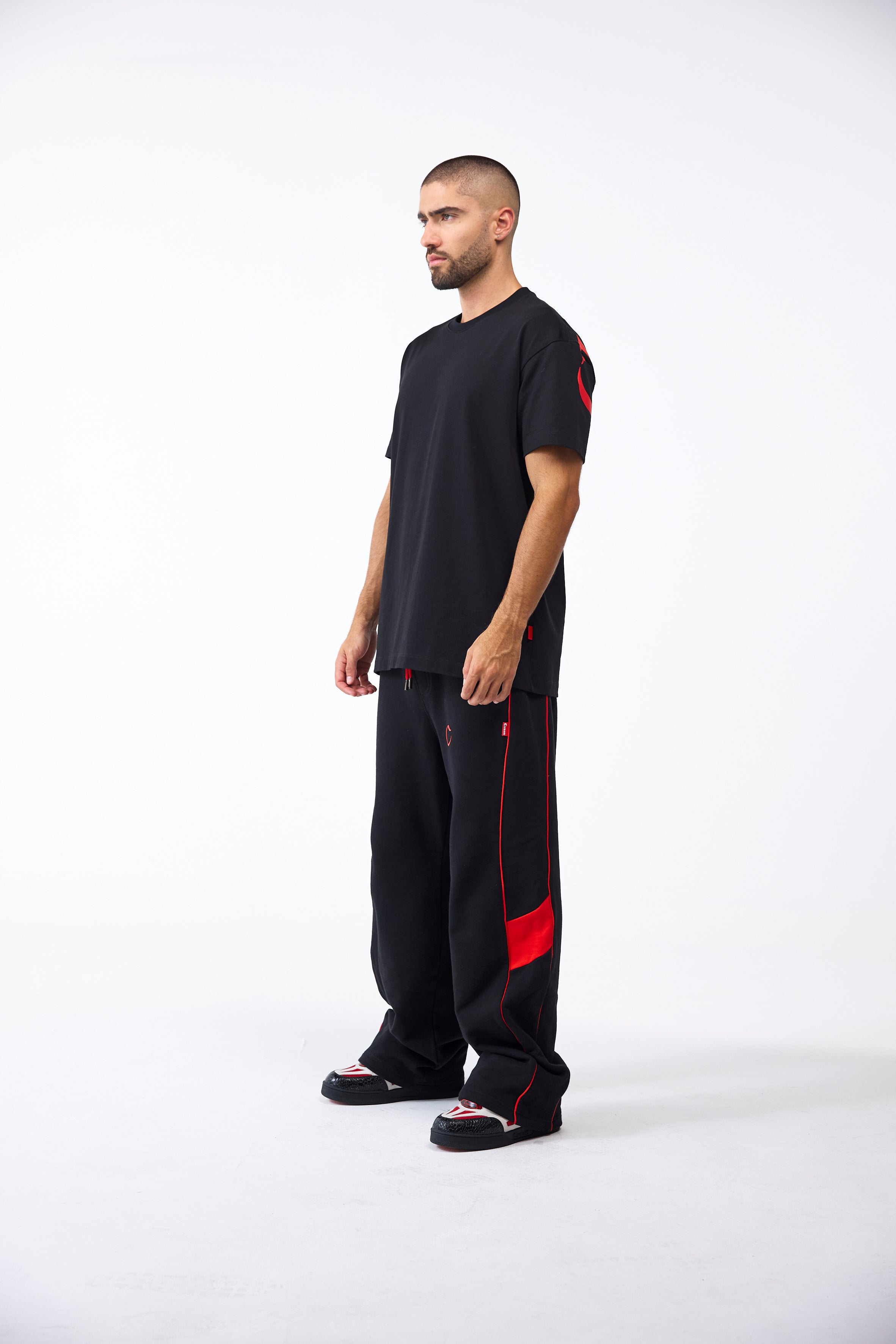 CAMISETA MASCULINO SINTESI NEGRO CLEMONT