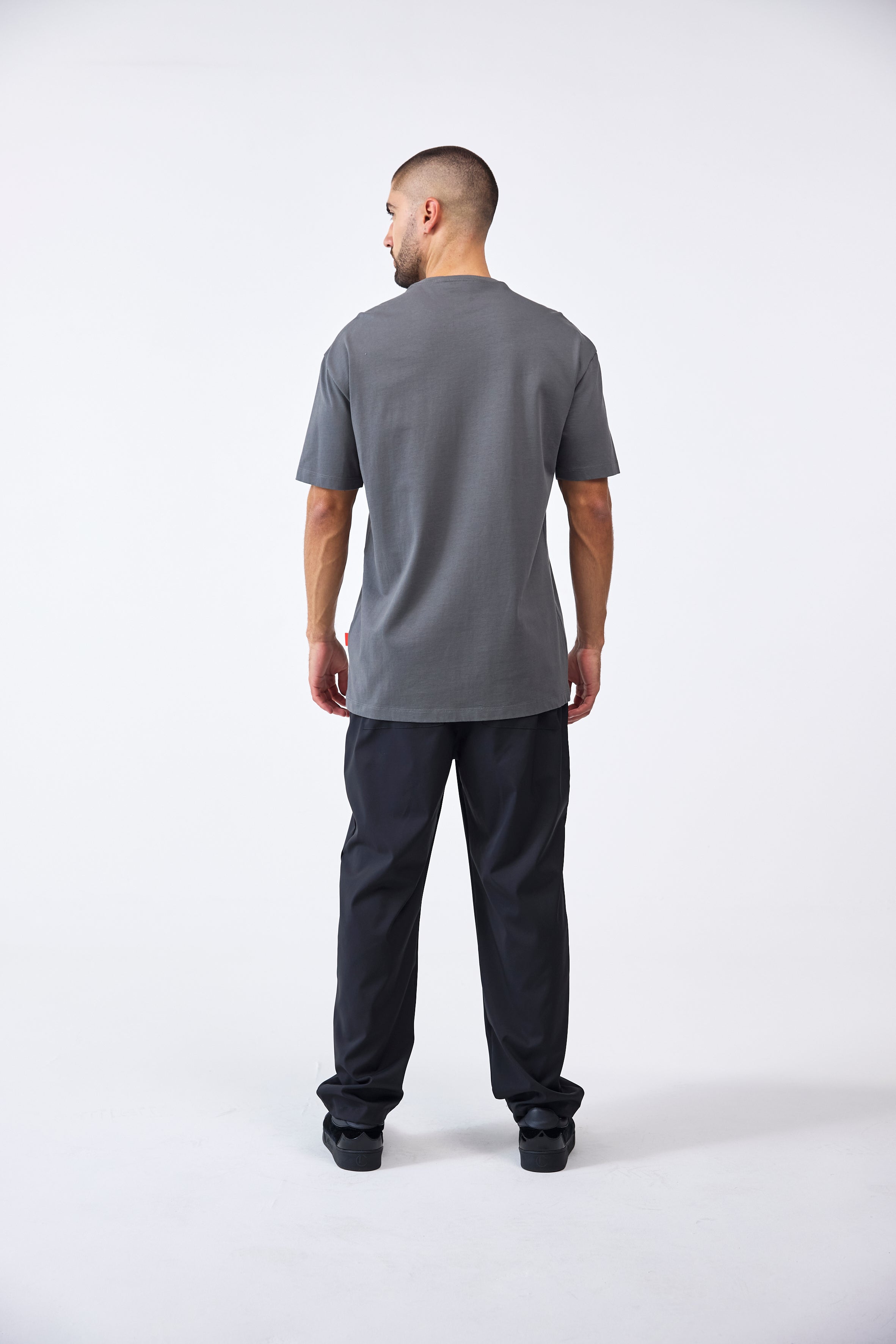CAMISETA MASCULINO TELESMA GRIS OSCURO CLEMONT