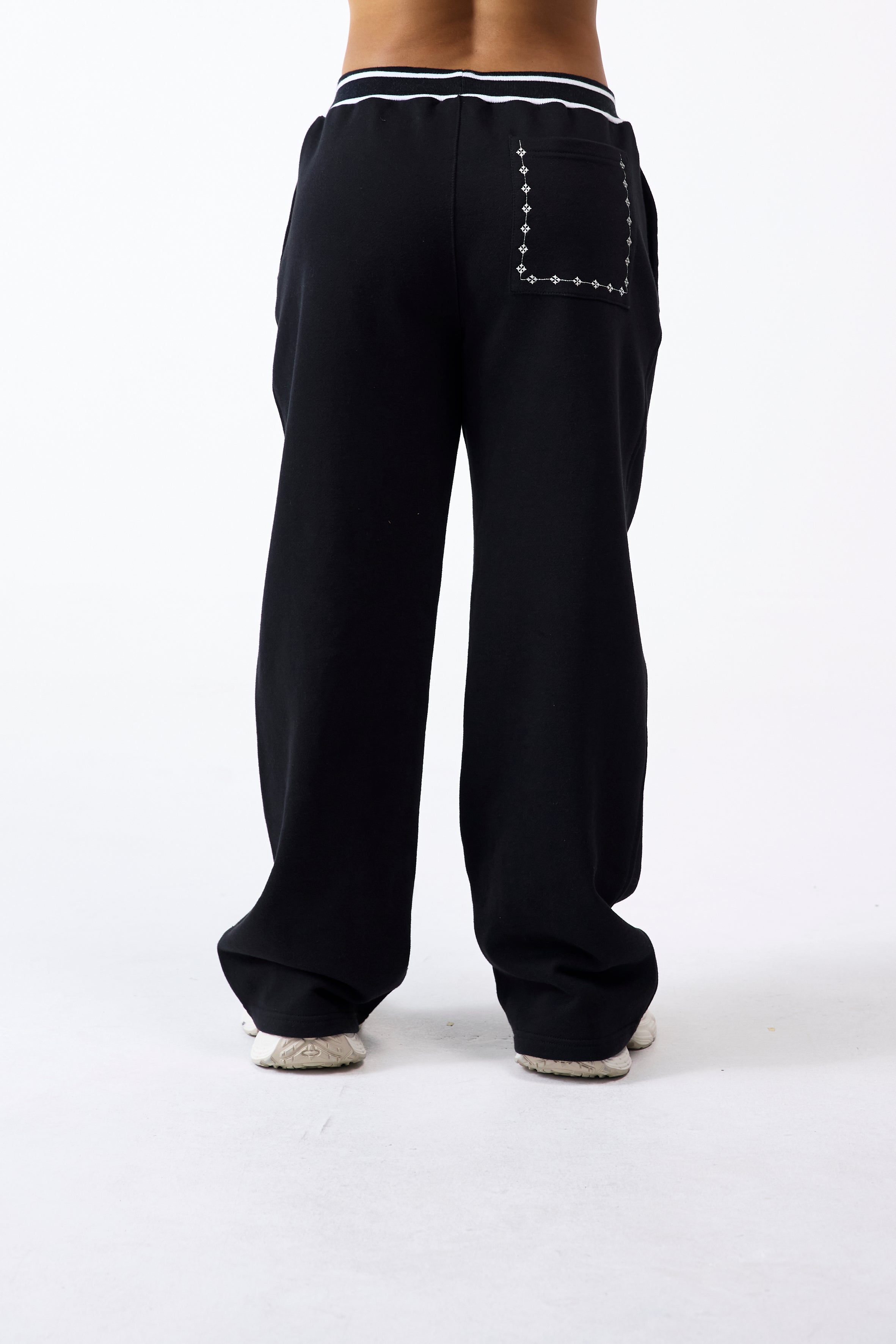SUDADERA MUJER URLO NEGRO CLEMONT